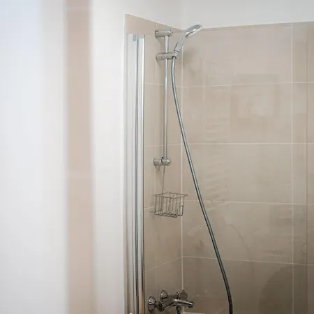 Magnifique 2br - Port * ניס